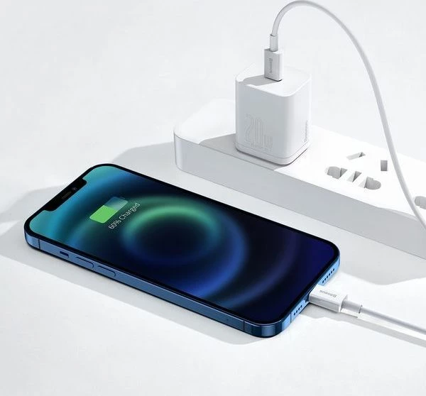 Kabllo USB-C në Lightning Baseus Superior Series CATLYS-C02 20W PD 2 m, e bardhë