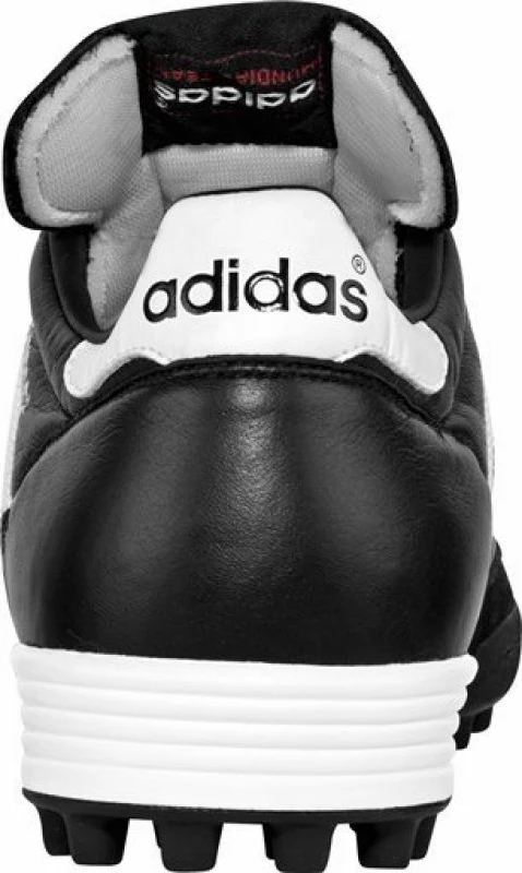 Atlete futbolli për meshkuj adidas, të zeza [Madhësia: 45 1/3]