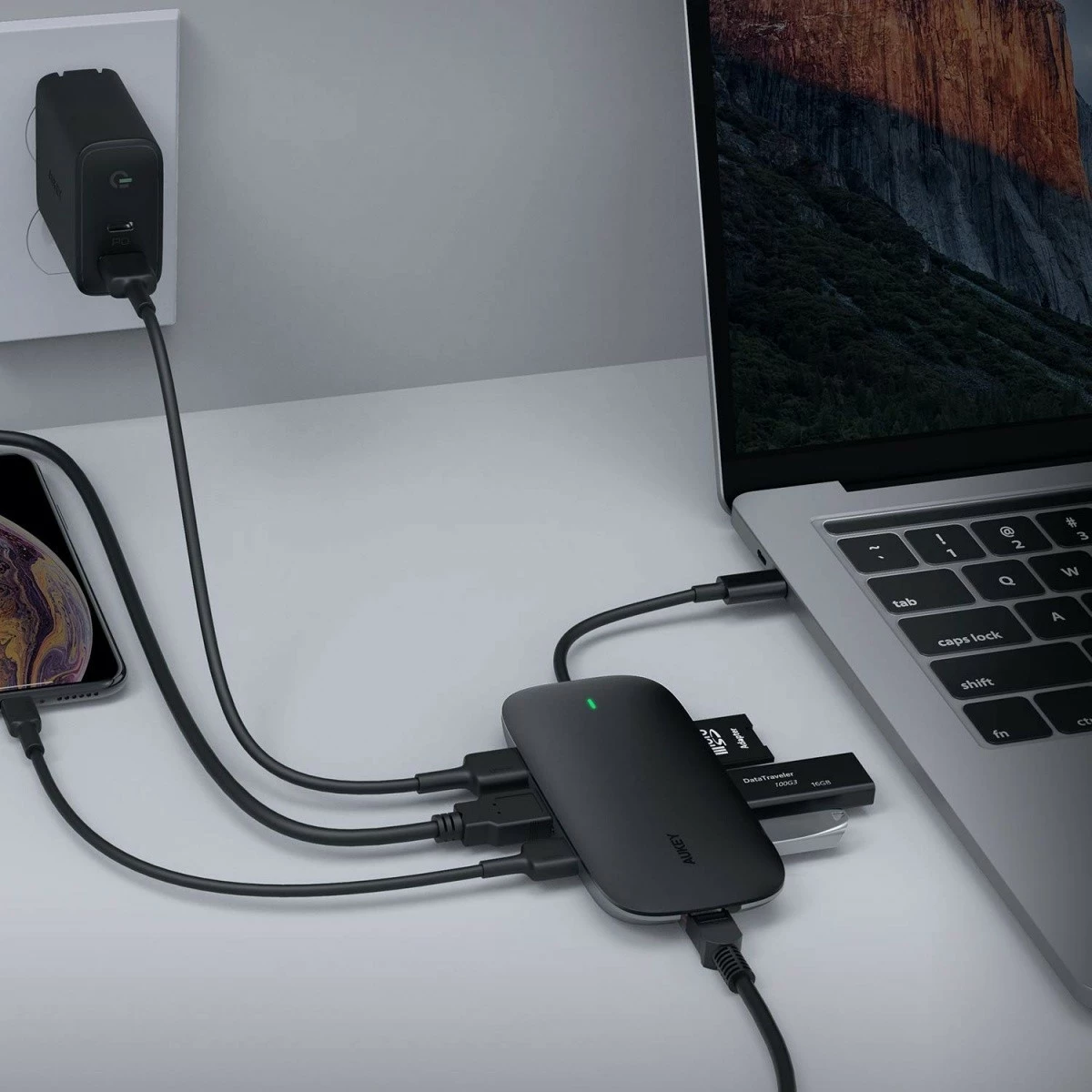 USB-C HUB AUKEY CB-C71 8-në-1, HDMI 4K, 3x USB 3.1, RJ45, SD/microSD, Power Delivery 100W, Alumini, Zi