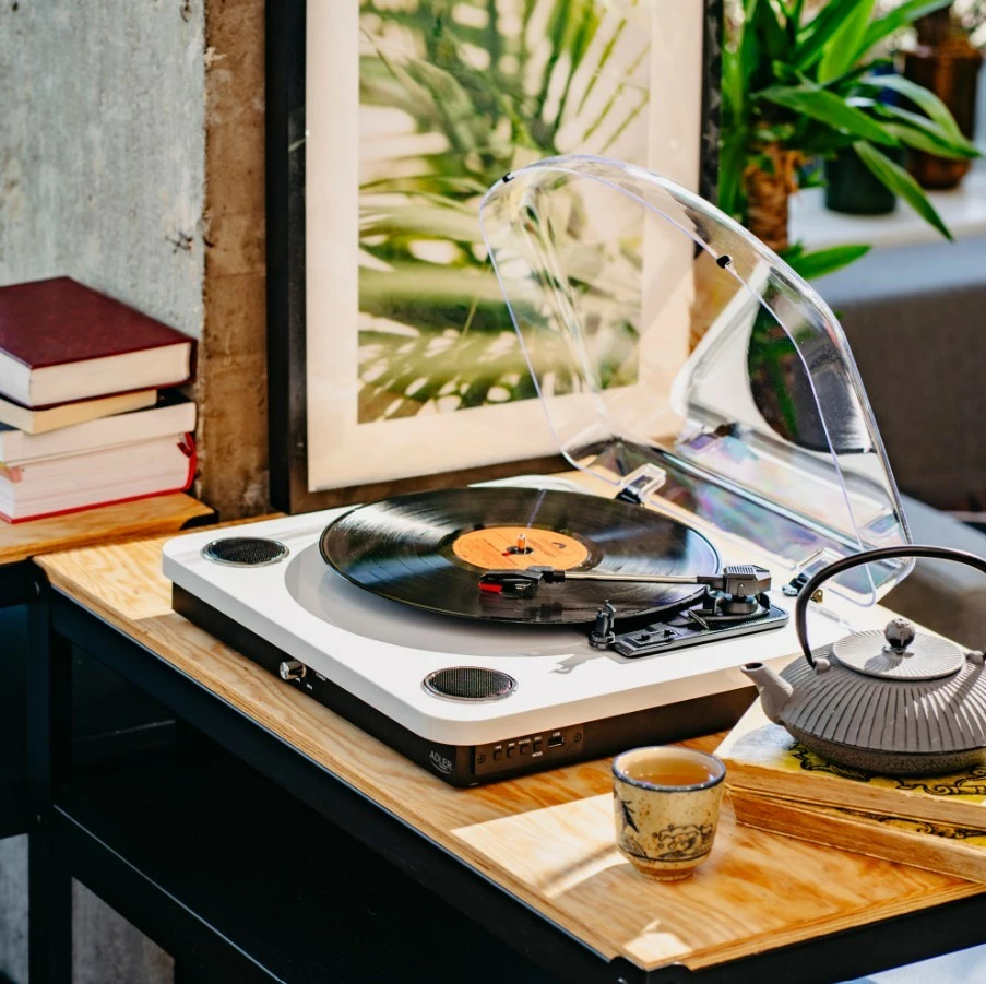 Gramafon Adler AD1914 me Bluetooth dhe USB, Bardhë