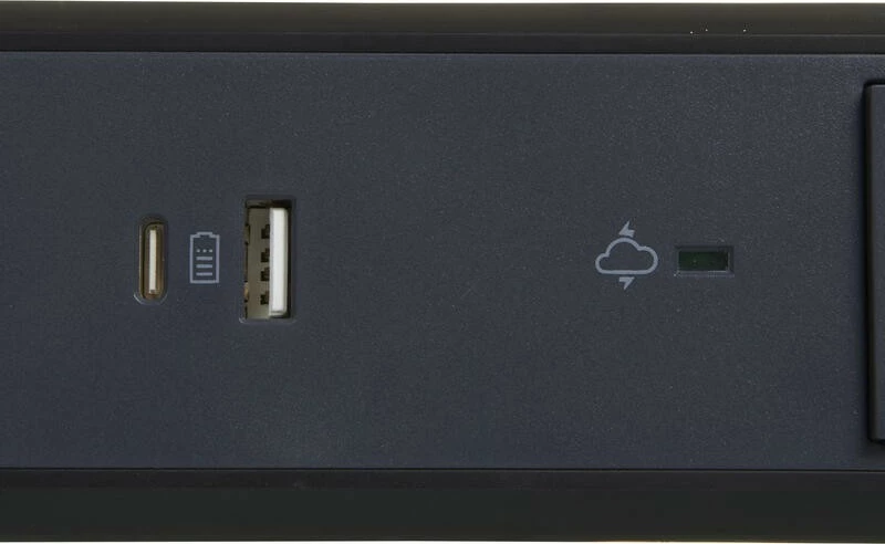 Zgjatues Legrand 049425, 3 prizë, 2 USB (USB-A/USB-C), 1.5m, i zi