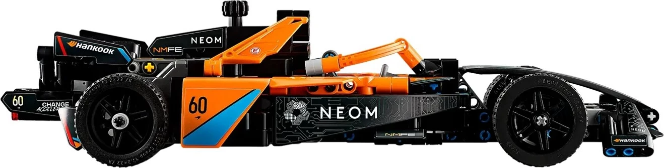 Set LEGO Technic 42169, NEOM McLaren Formula E, për fëmijë 9+, Portokalli