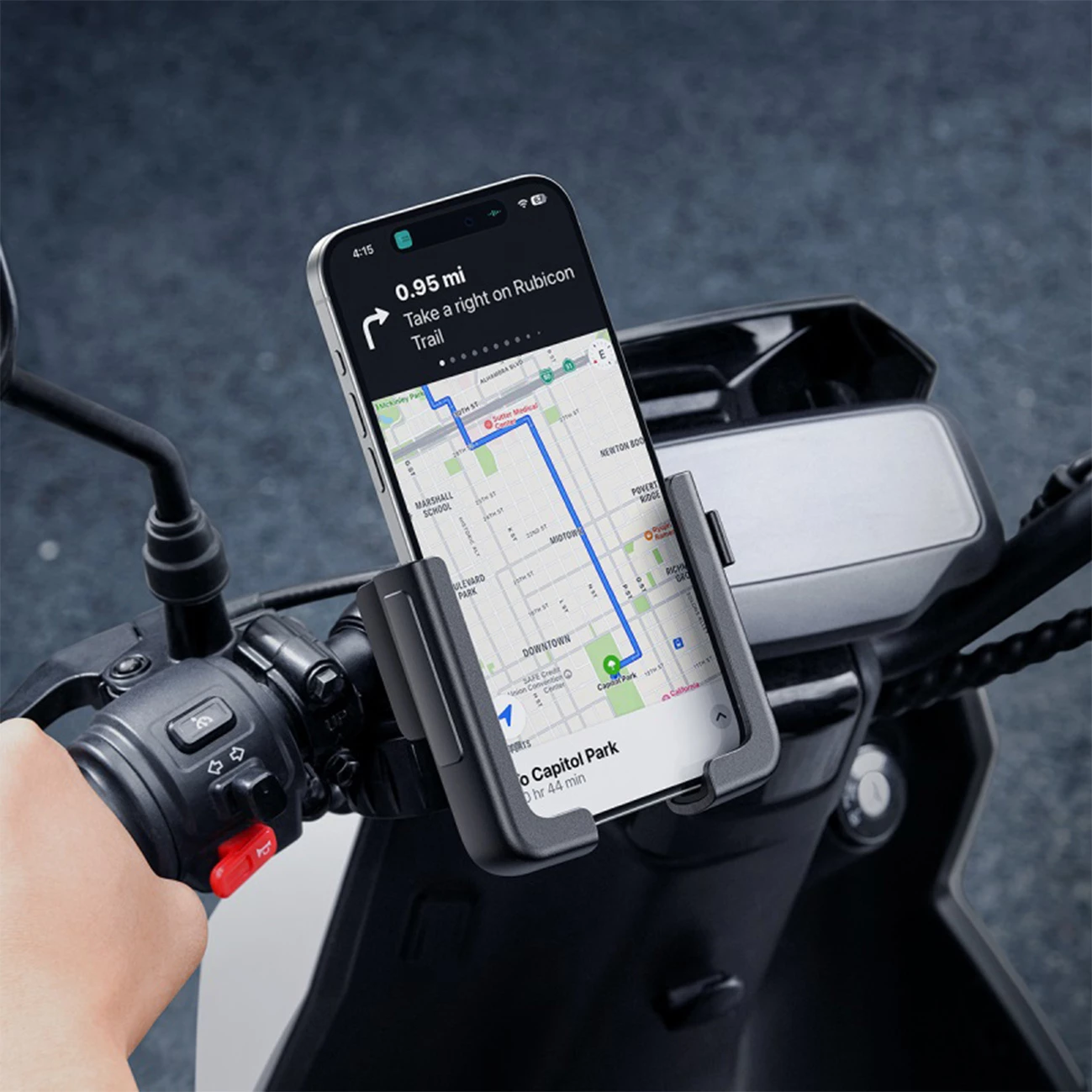 Mbajtës celulari Baseus GoTrip për biçikletë/skuter/moped, i zi