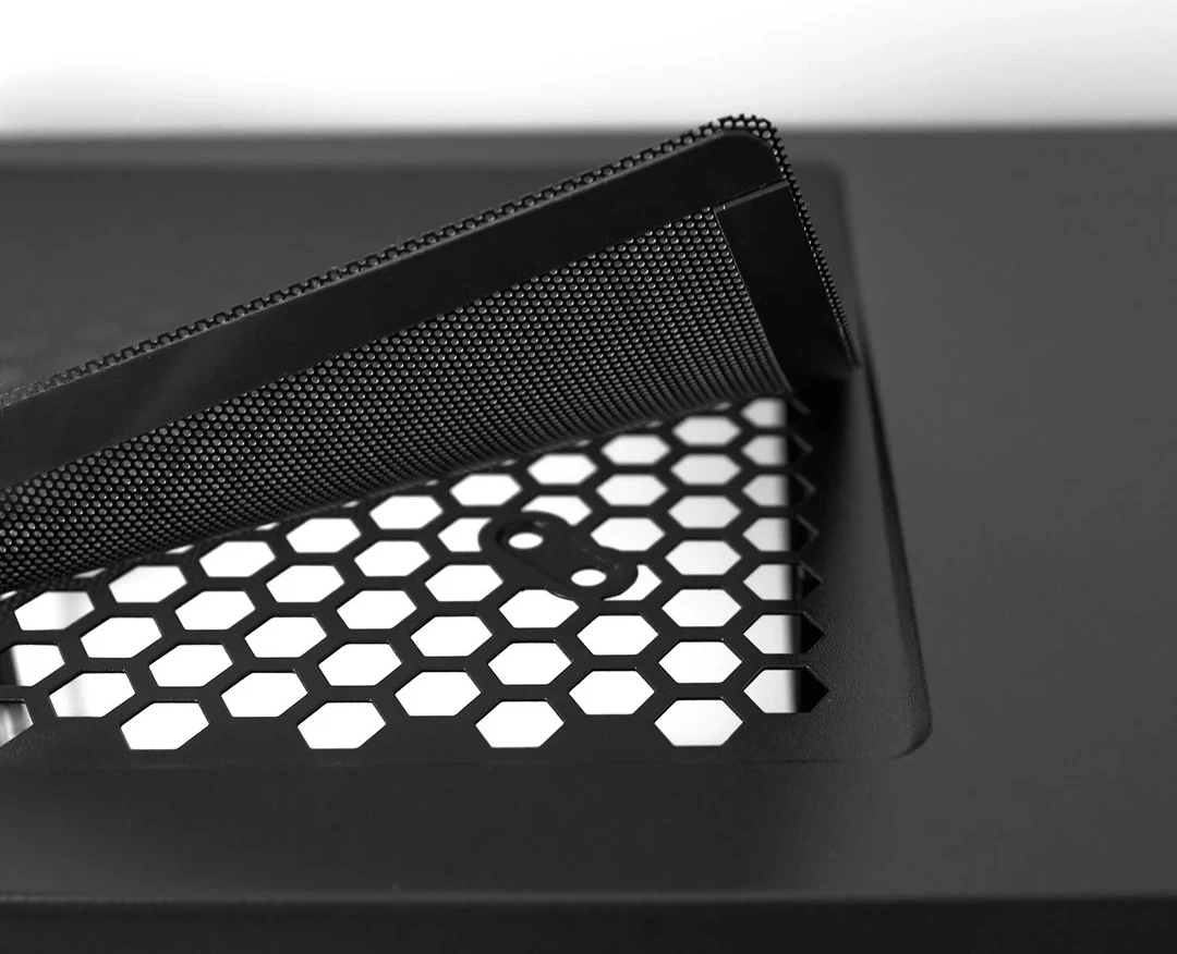 Kasë kompjuterike Chieftec CI-02B-OP, Kub, e Zezë