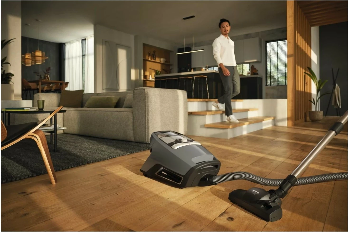 Kasë fshesë Miele Blizzard CX1 PowerLine, pa qese, 2L, gri