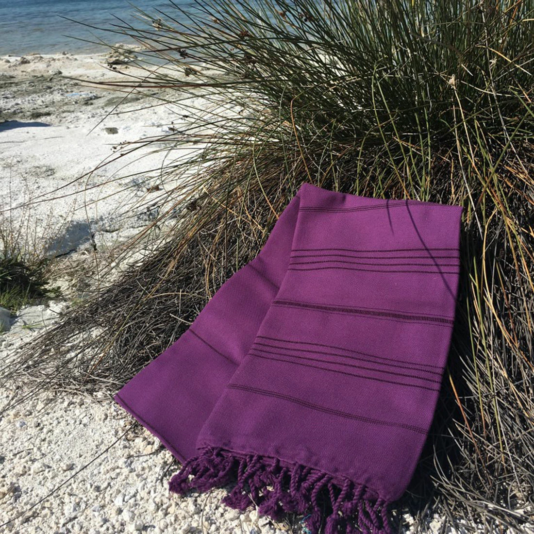 Peshqir plazhi Fouta Mijölnir, Sultan, ngjyrë damson