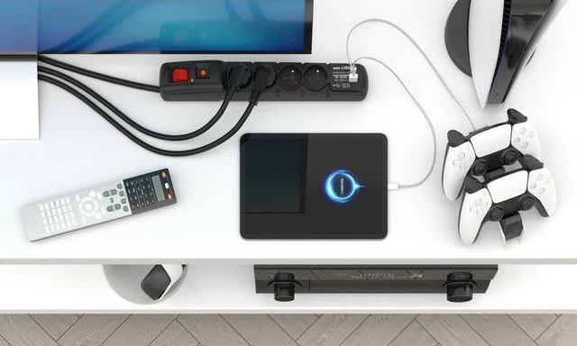 Kasë Acar F4 USB A+C, 3m, 4x230V, PD3.0 QC, e zezë