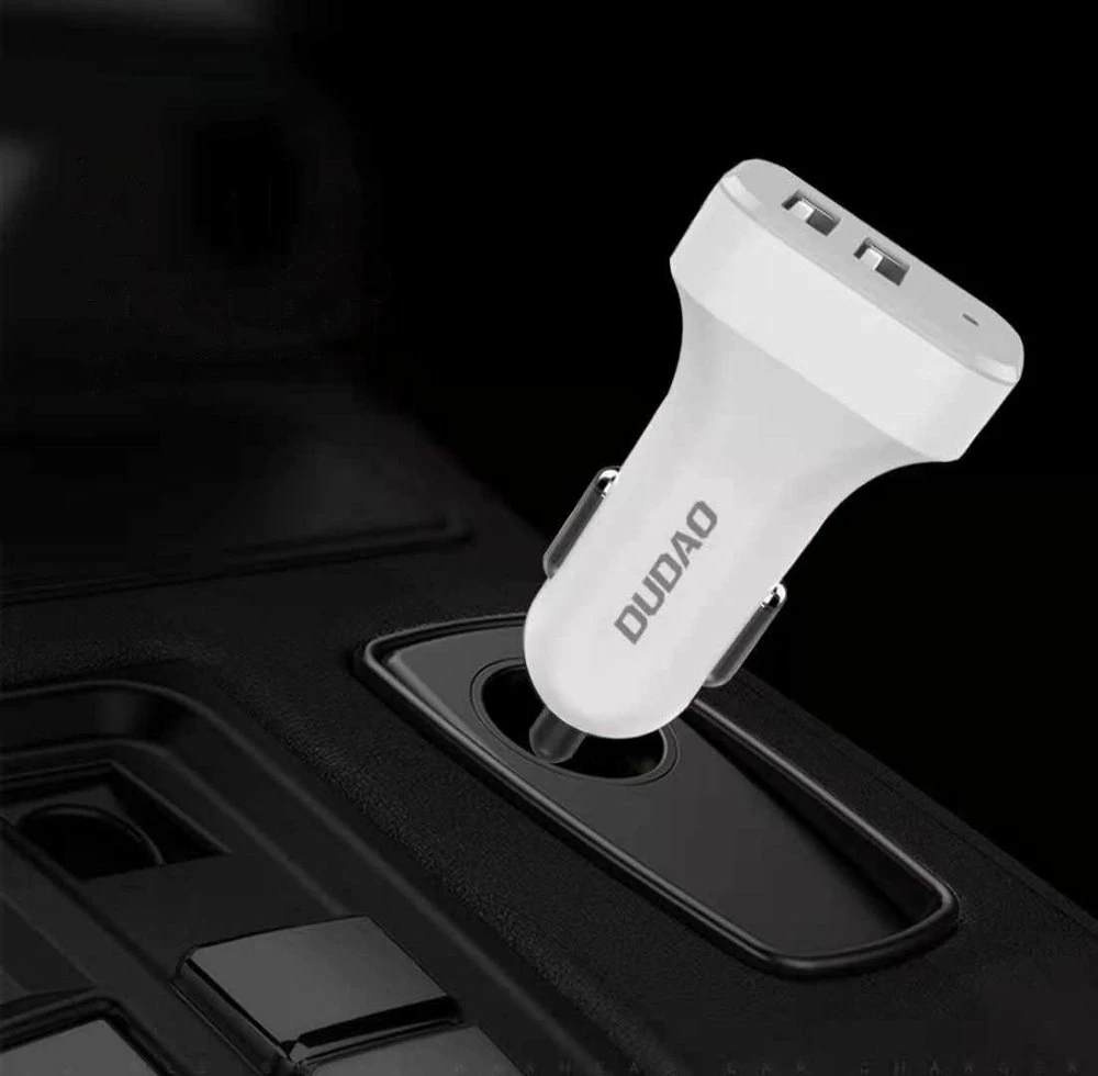 Karikues veture Dudao R7 me 2x USB, kabllo 3-në-1, 2.4A, Bardhë