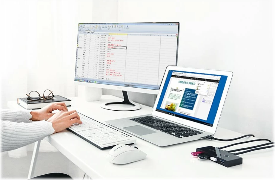 Switch USB 3.0 Ugreen 30768, 2 hyrje, 4 dalje, i zi