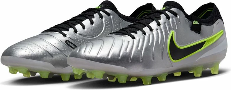 Atlete futbolli Nike për meshkuj, hiri