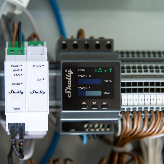 Relé i mençur Shelly Pro Dual Cover / Shutter PM, Plastikë, Wi-Fi 4, 2.4 GHz, E zezë