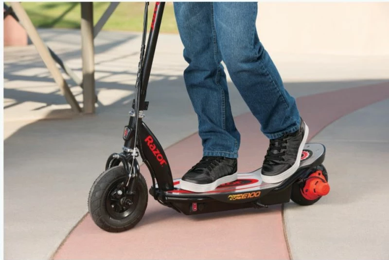 Skuter elektrik Razor, i kuq