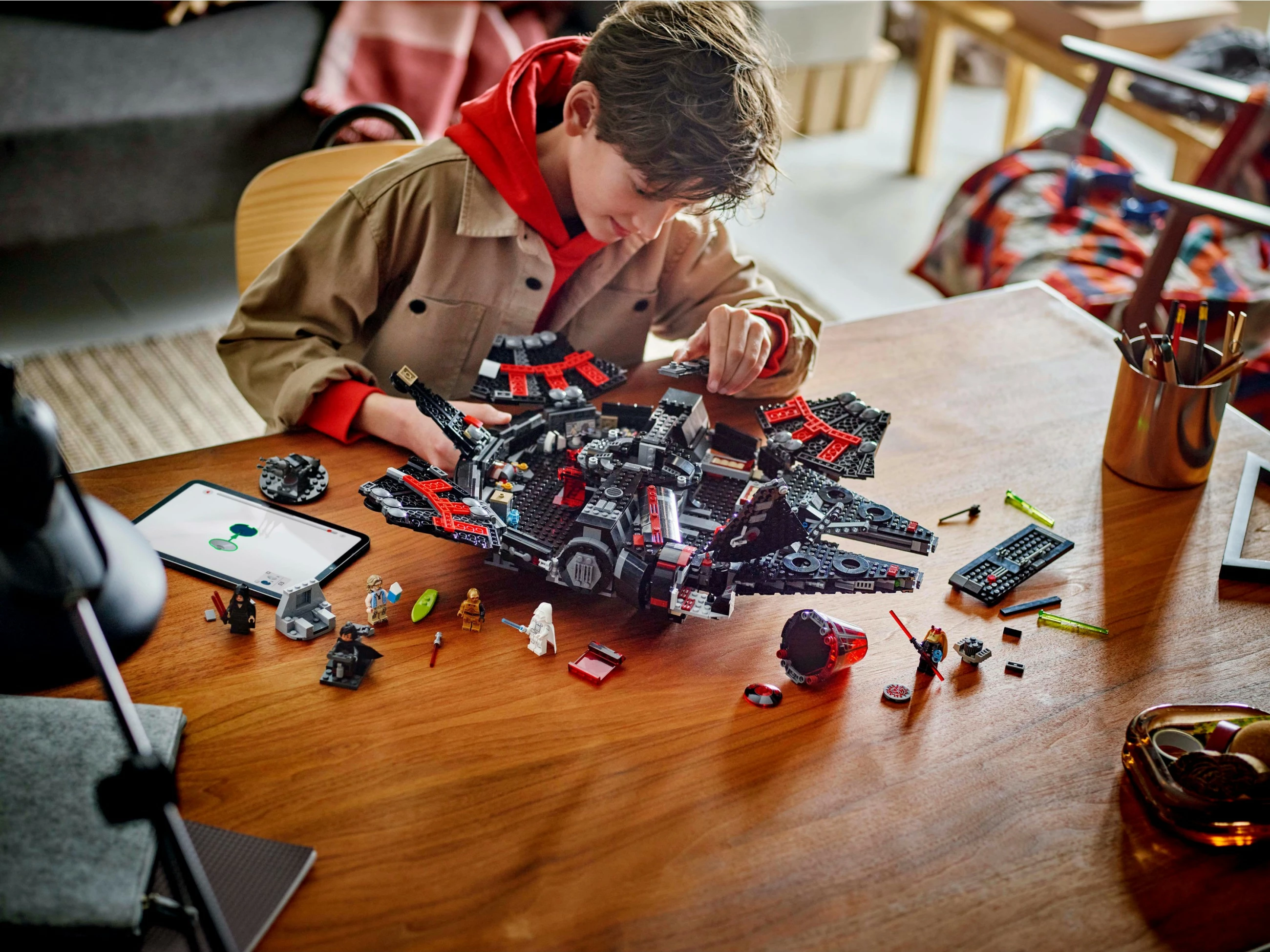 Set ndërtimi LEGO The Dark Falcon, 1579 pjesë, shumëngjyrësh
