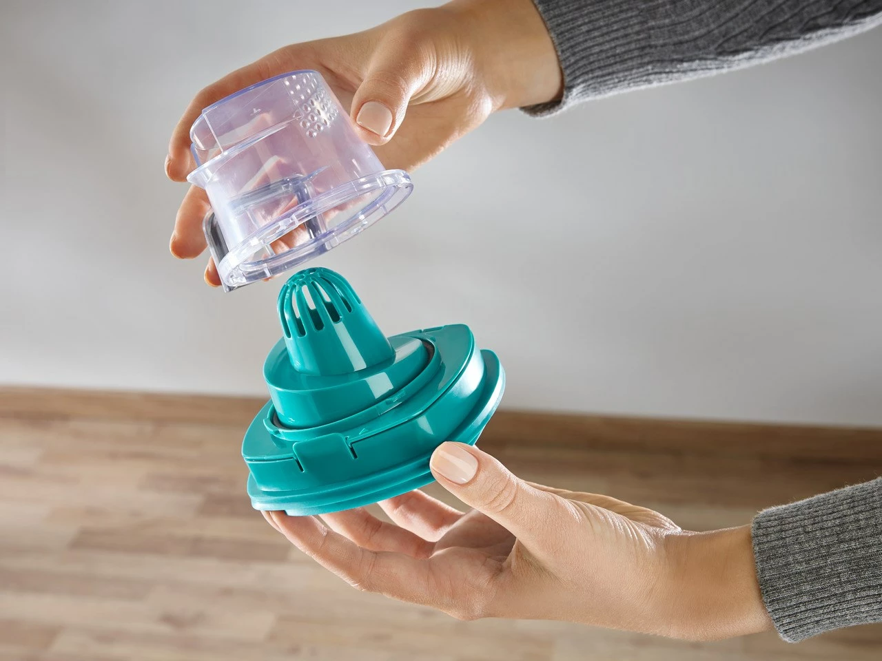 Fshesë elektrike pa kabllo Leifheit PowerVac 2in1, 20V, pa qese, bardhë/kaltër