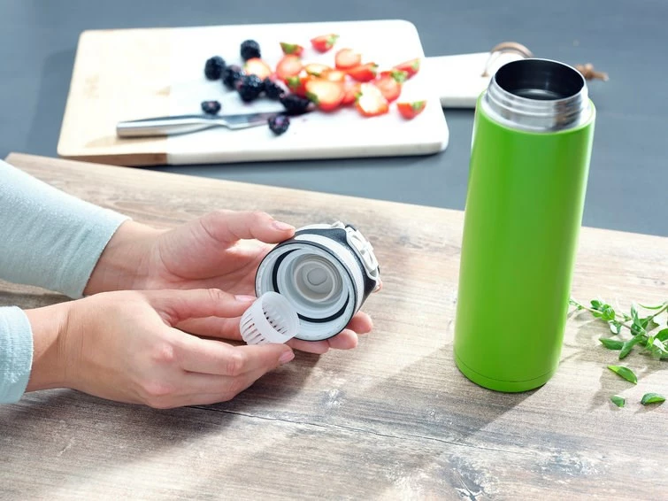 Termos udhëtimi LEIFHEIT 3277, 600 ml, i gjelbër/zi