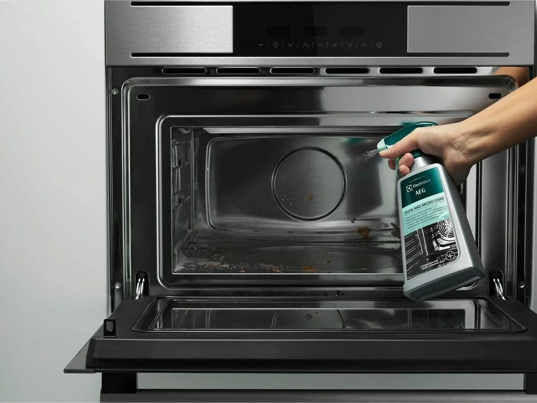 Sprej pastrimi për furrë/pianurë Electrolux M3OCS301, 500 ml, Gri