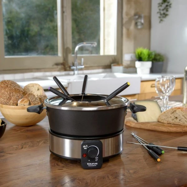 Set Fondue Taurus FF2 për 8 persona, Argjendtë