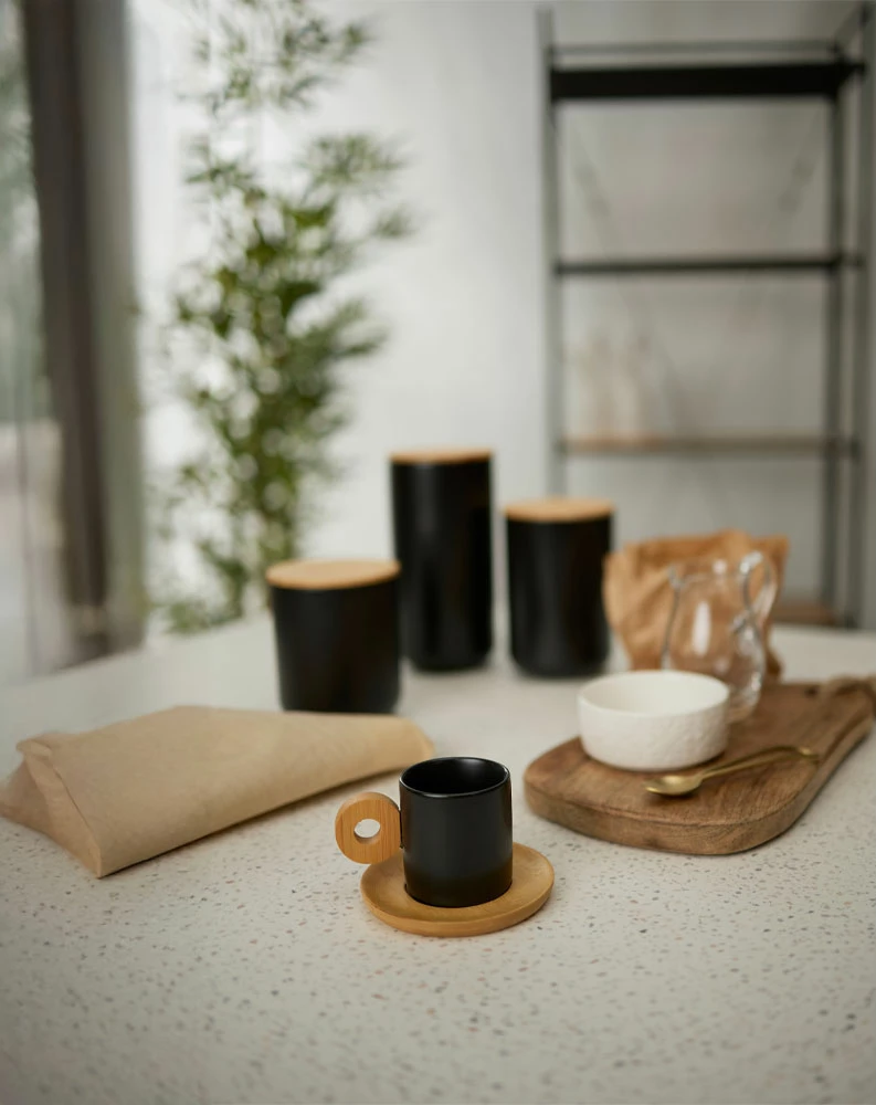 Set filxhanësh espresso Nordic, porcelan i zi, bambu natyral, 2 copë, 20x14x7