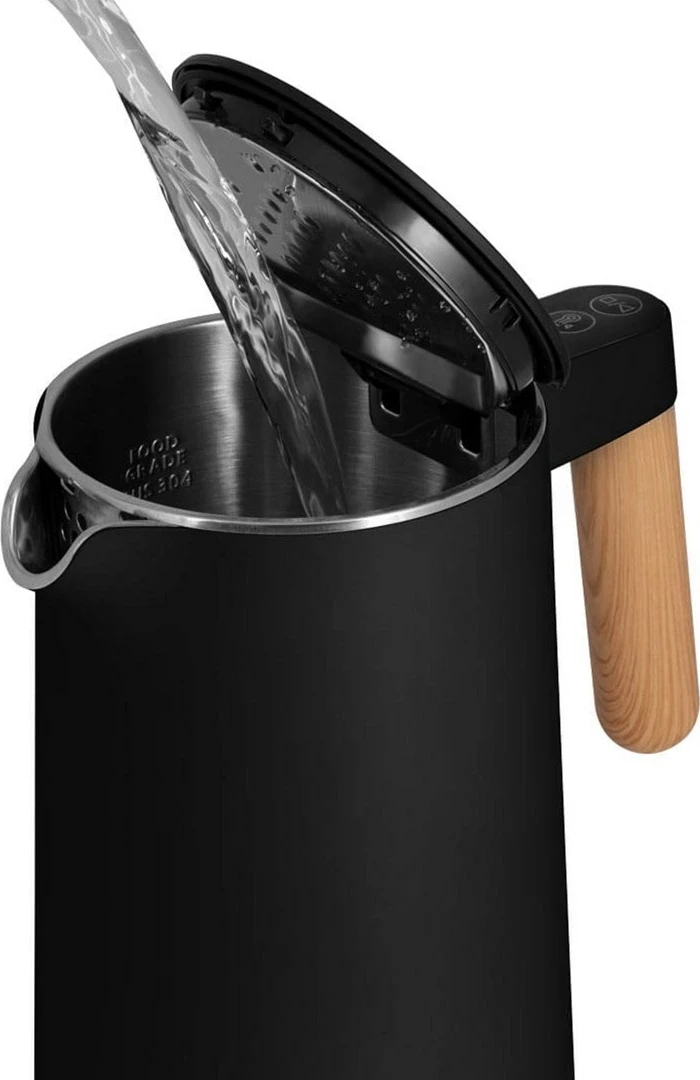 Vluese uji Concept RK 3301, 2200W, 1.5L, e zezë