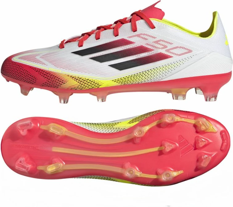 Atlete futbolli adidas për meshkuj, të bardha