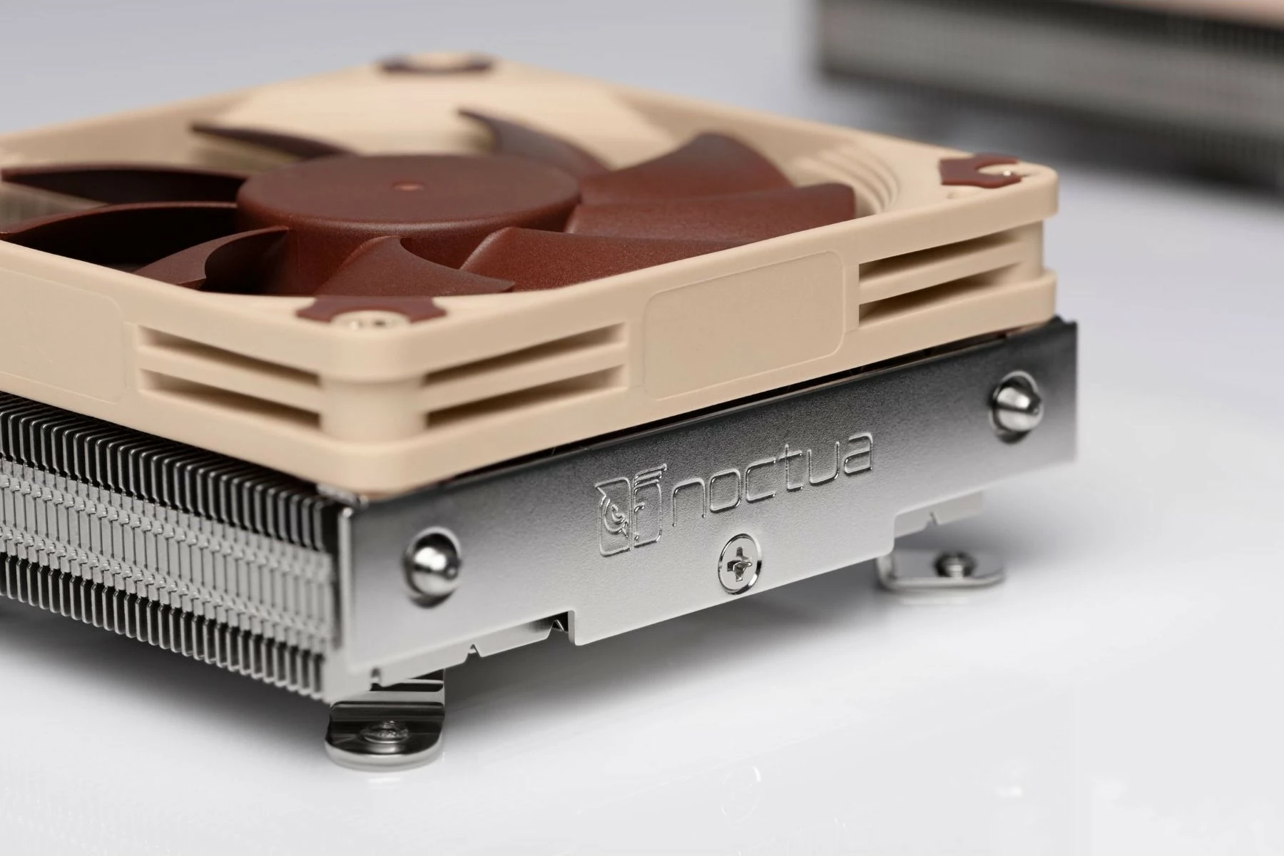 Cooler procesori Noctua NH-L9i, 92mm, për Intel, bezhë/kafe
