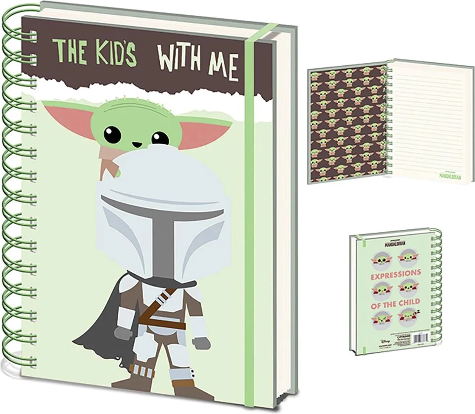 Bllok shënimesh Pyramid International Star Wars The Mandalorian A5 160 faqe hardcover spirale me llastik mbyllës, jeshile