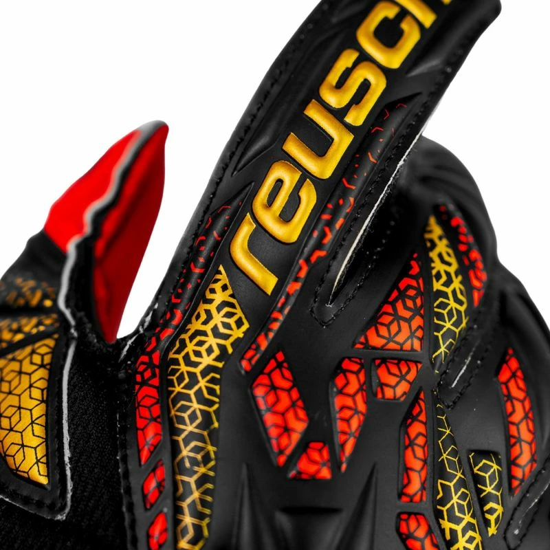 Dorëza portieri për fëmijë Reusch, të zeza dhe të kuqe