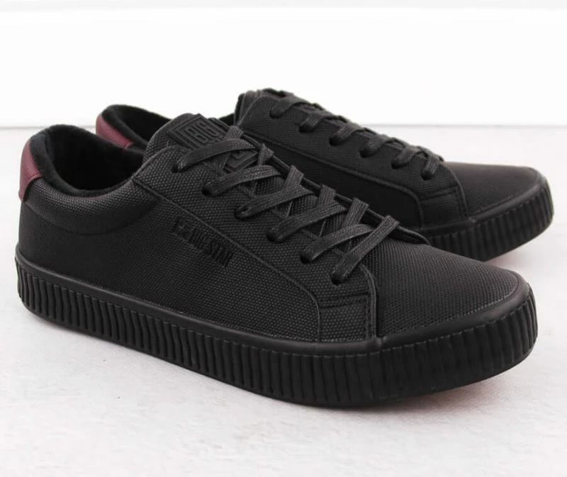 Atlete femra Big Star, të zeza