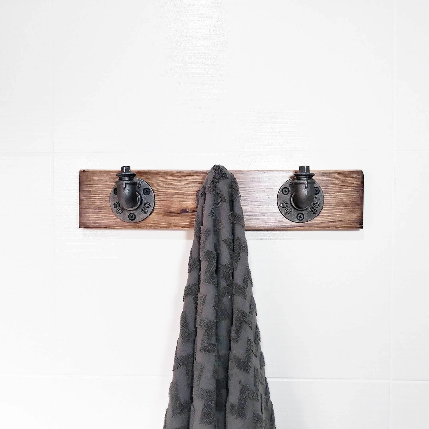 Varëse muri industriale, dru bredhi, ngjyrë arre dhe e zezë, Boruraf038