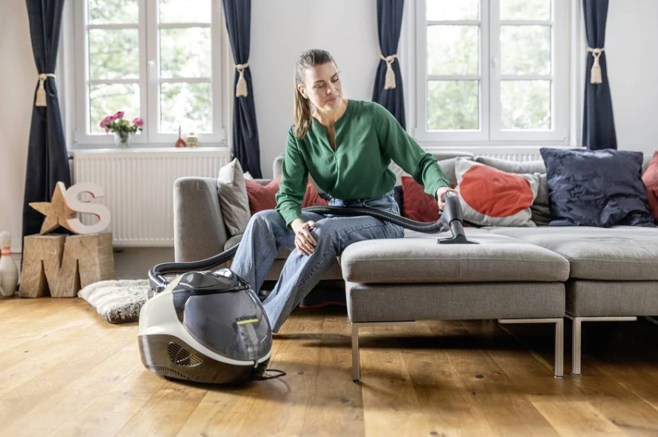 Fshesë me vakum dhe avull Karcher SV 7 