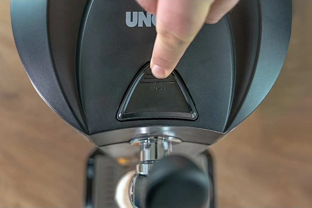 Aparat birre UNOLD 48975 Franzl, 5L, ftohje, inox/zi