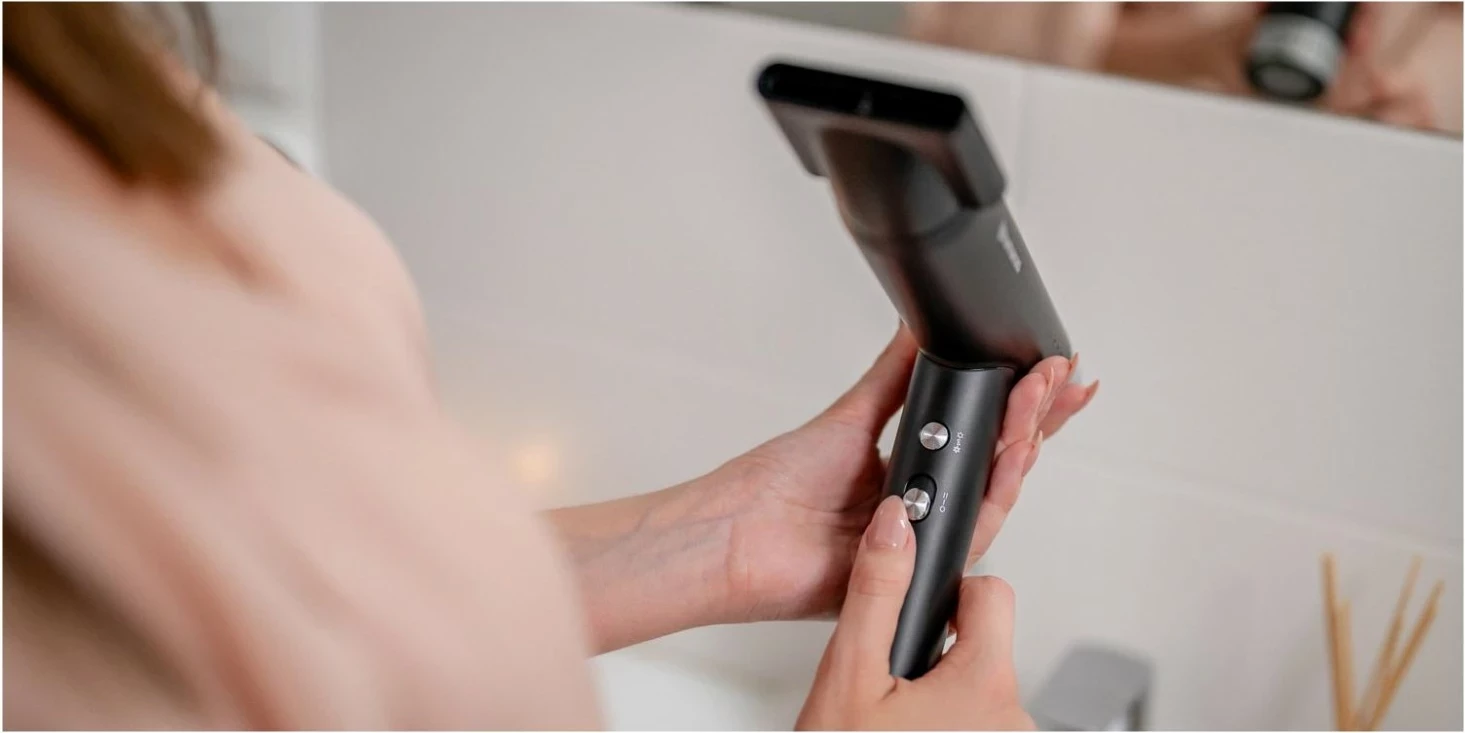 Tharëse flokësh Humanas AirTouch HD-AT03, 2000W, e zezë