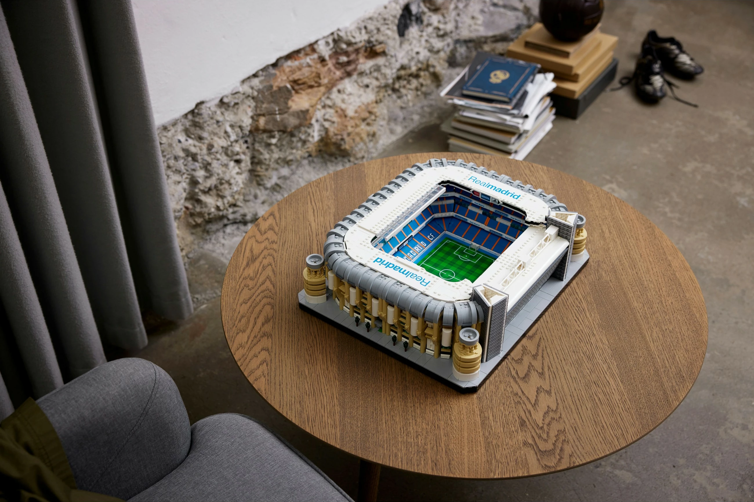 Set ndërtimi LEGO Creator Expert Real Madrid – Santiago Bernabéu Stadium, 5876 copë, plastikë