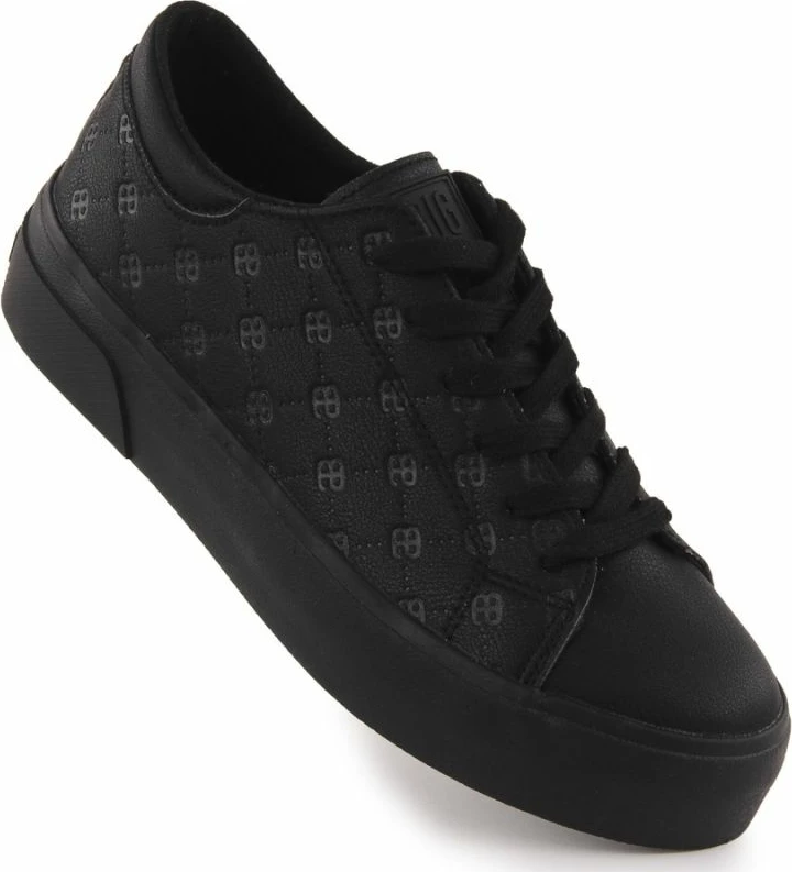 Atlete femra Big Star, të zeza