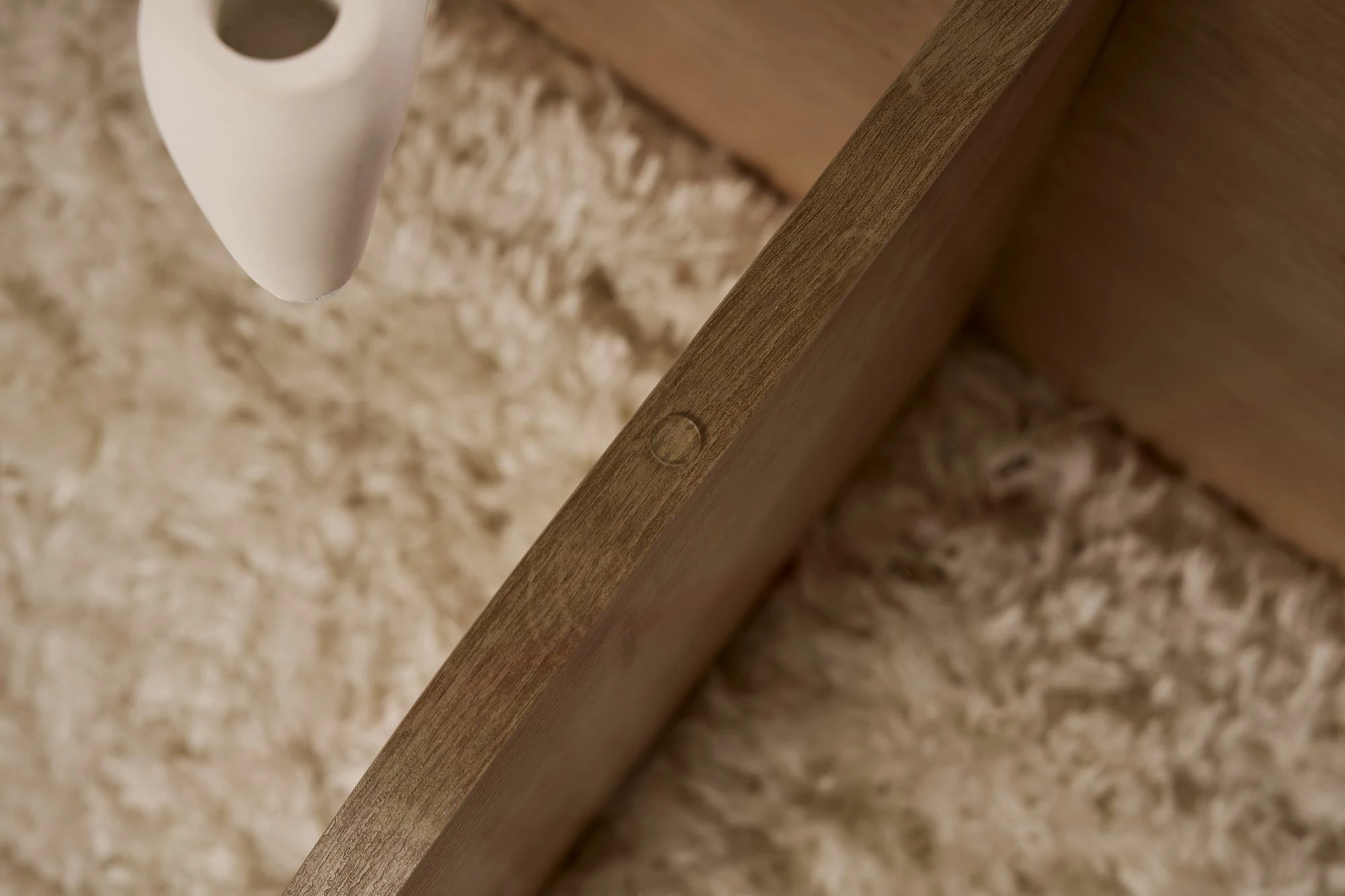 Tavolinë kafeje Nordure, Aeris, ngjyrë lis safir, fume