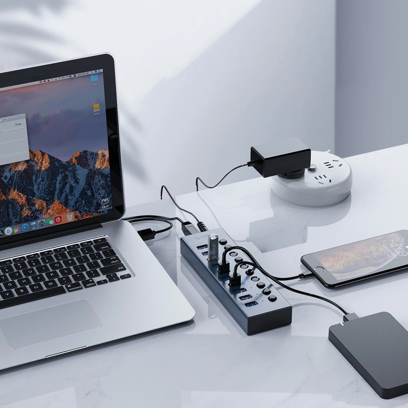 Kasë Orico BT2U3-13AB, 13x USB-A 3.0 me çelësa, Gri