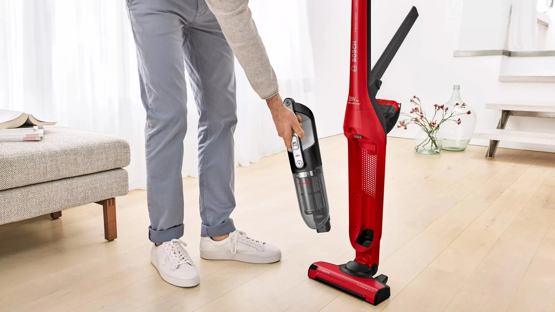 Fshesë elektrike Bosch Serie 4 BBH3ZOO28, e kuqe