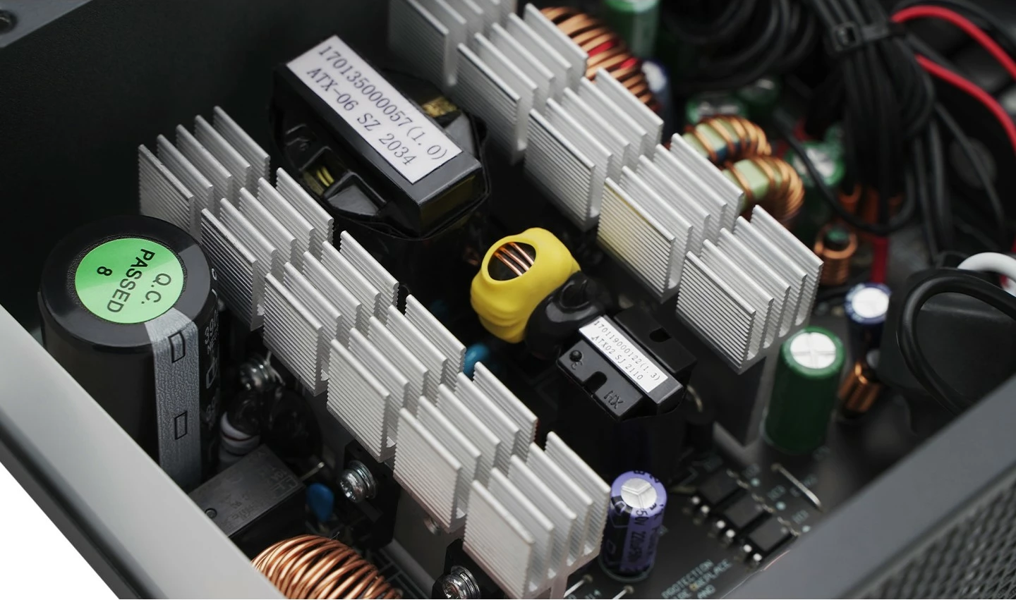 Kasë energjie Deepcool PF700, 700W, 80 PLUS, jo-modulare, e zezë