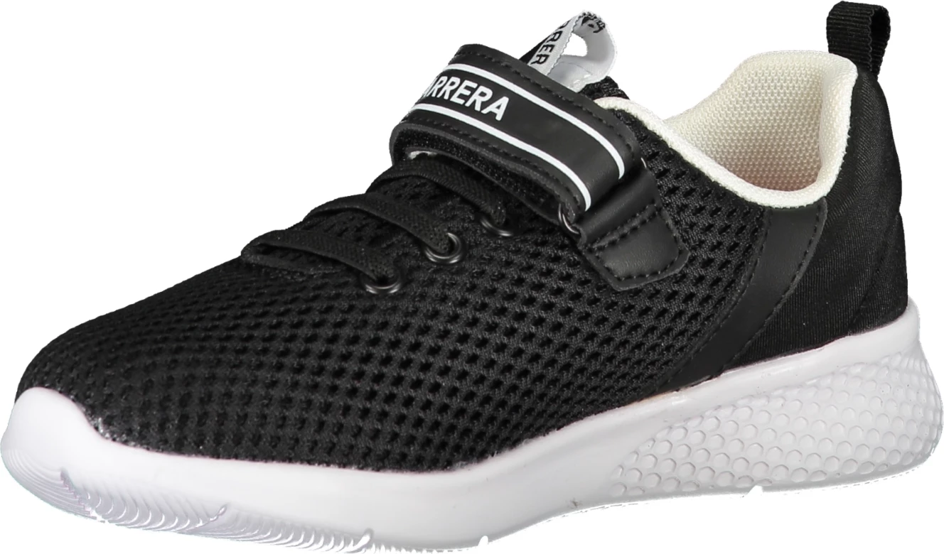 Atlete për djem Carrera, të zeza