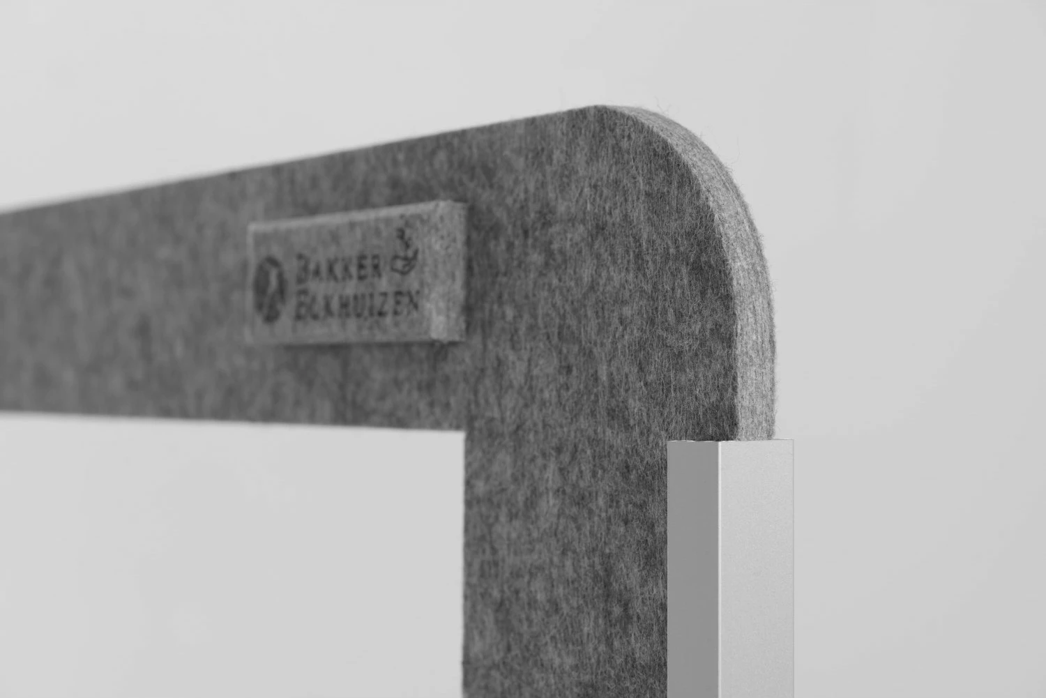 Ndarëse tavoline BakkerElkhuizen BE Safety Screen H60D60 me dritare akrilike, gri