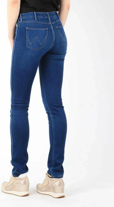 Pantallona Wrangler për femra, Cold Sky