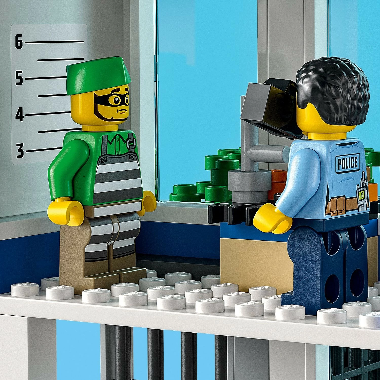 Set ndërtimi LEGO City Police Station, 668 pjesë, plastikë, shumëngjyrësh