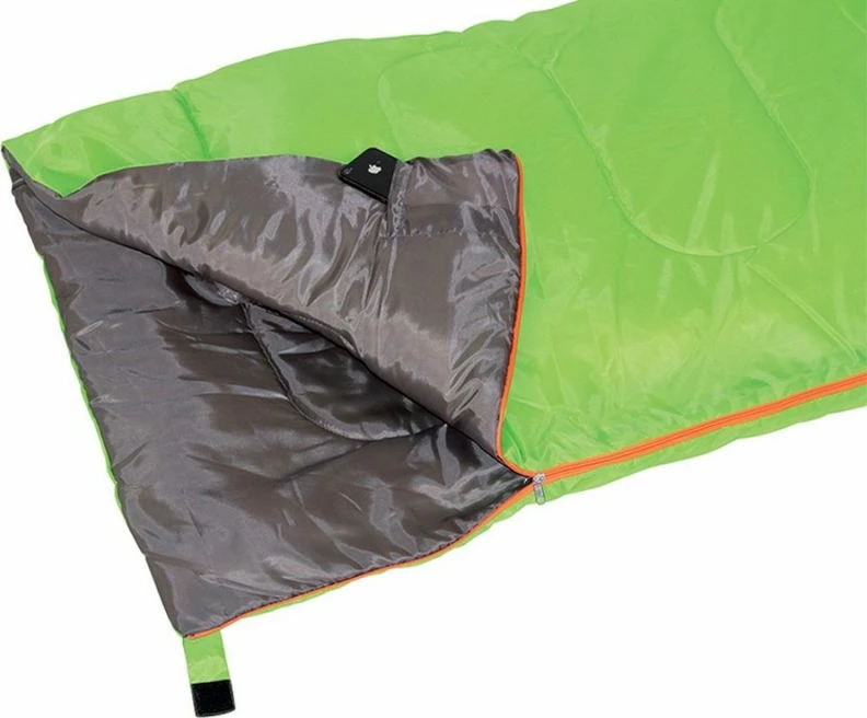 Thes gjumi Inny, jeshil