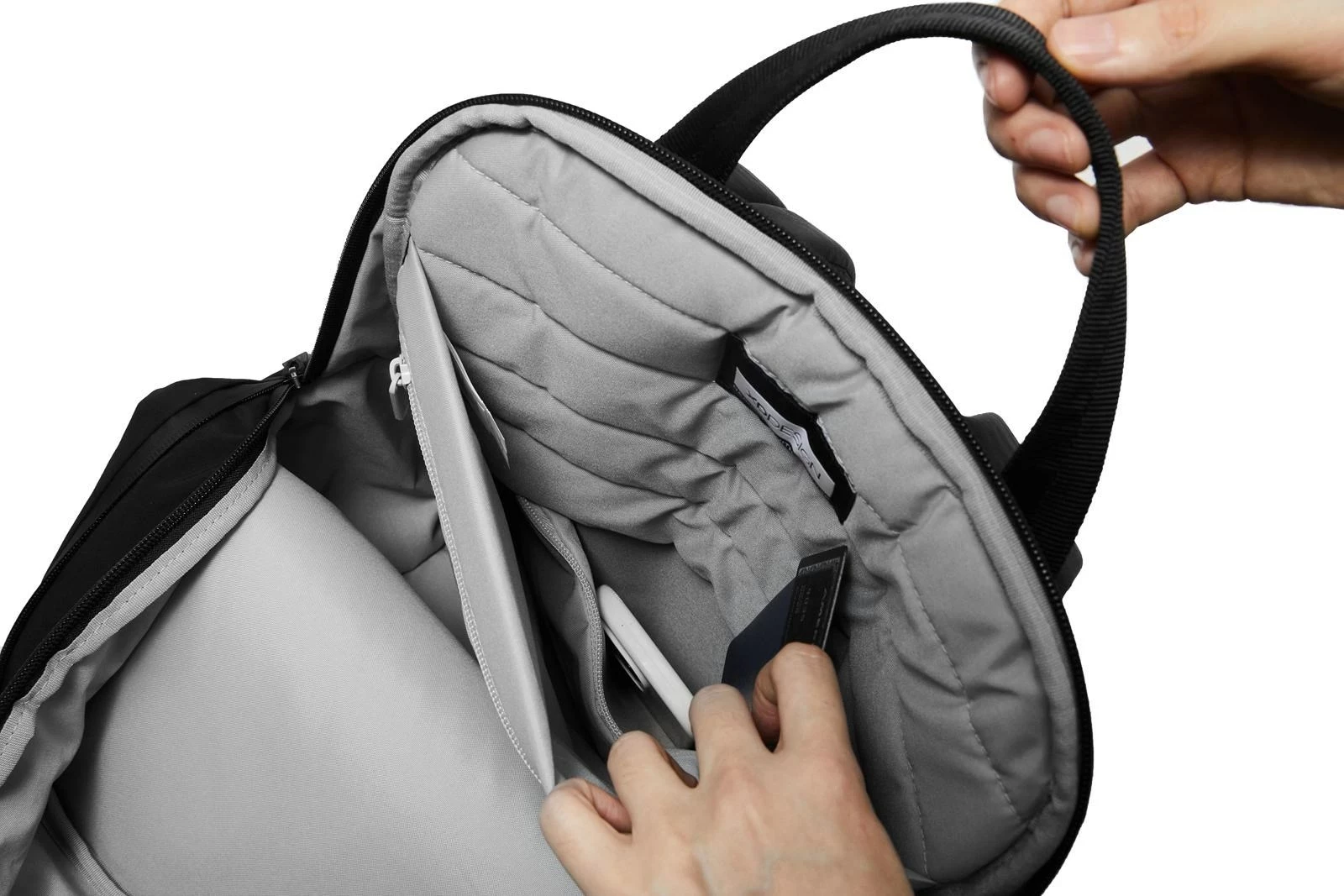 Çantë shpine XD DESIGN Bobby Soft Tote, 15L, e zezë