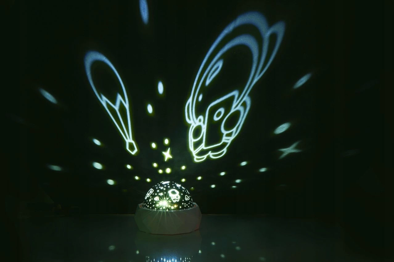 Projektor yjesh Grundig Star, LED rrotullues, USB-C, 11.5×11.5×9 cm, i bardhë