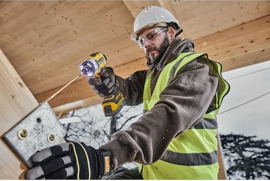 Vidafiksues me goditje DeWalt DCF860N-XJ, 18V, brushless, 1.1 kg, verdhë/zi