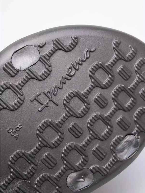 Sandale për femra Ipanema, gri/argjendtë