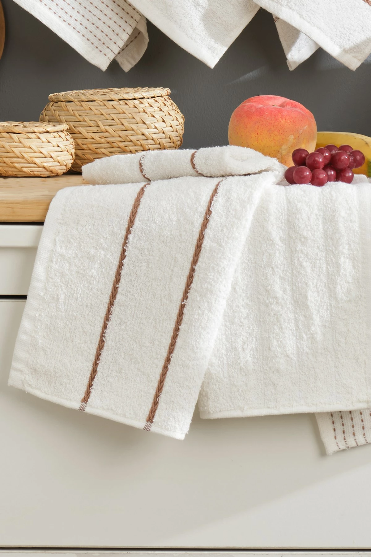 Set peshqirësh për larje (6 copë), Mijölnir, Sofya, krem