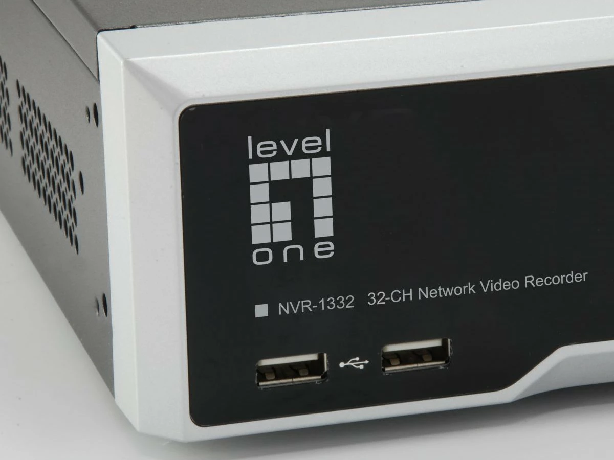 NVR LevelOne NVR-1332, 4-Bay, 32 kanale, H265, 3840 x 2160, e zezë, argjendtë