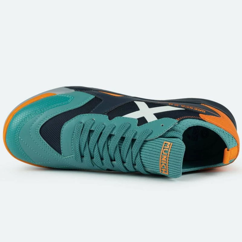 Atlete futbolli për meshkuj Munich, multikolor